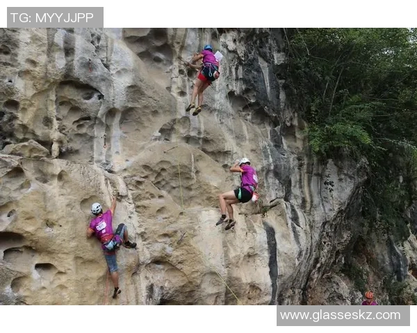 北京攀岩队逆袭之旅极限运动会特别报道展现勇气与拼搏精神