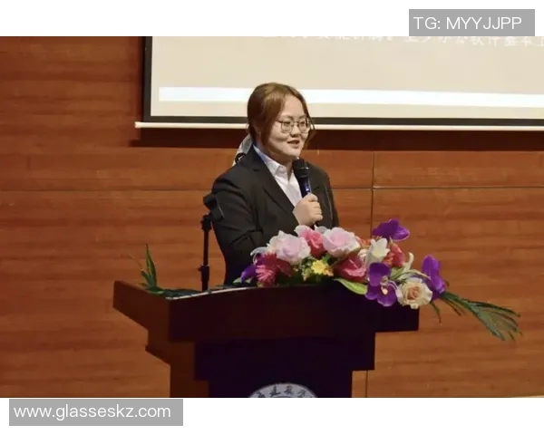 飞盘追梦：周军的热血人生与深度对话探索