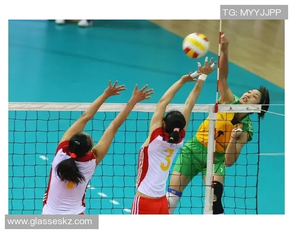 排球新手必看：全面掌握基础技术与实用技巧的入门指南